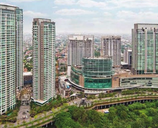 Menara apartemen Kemang Village dilihat dari udara